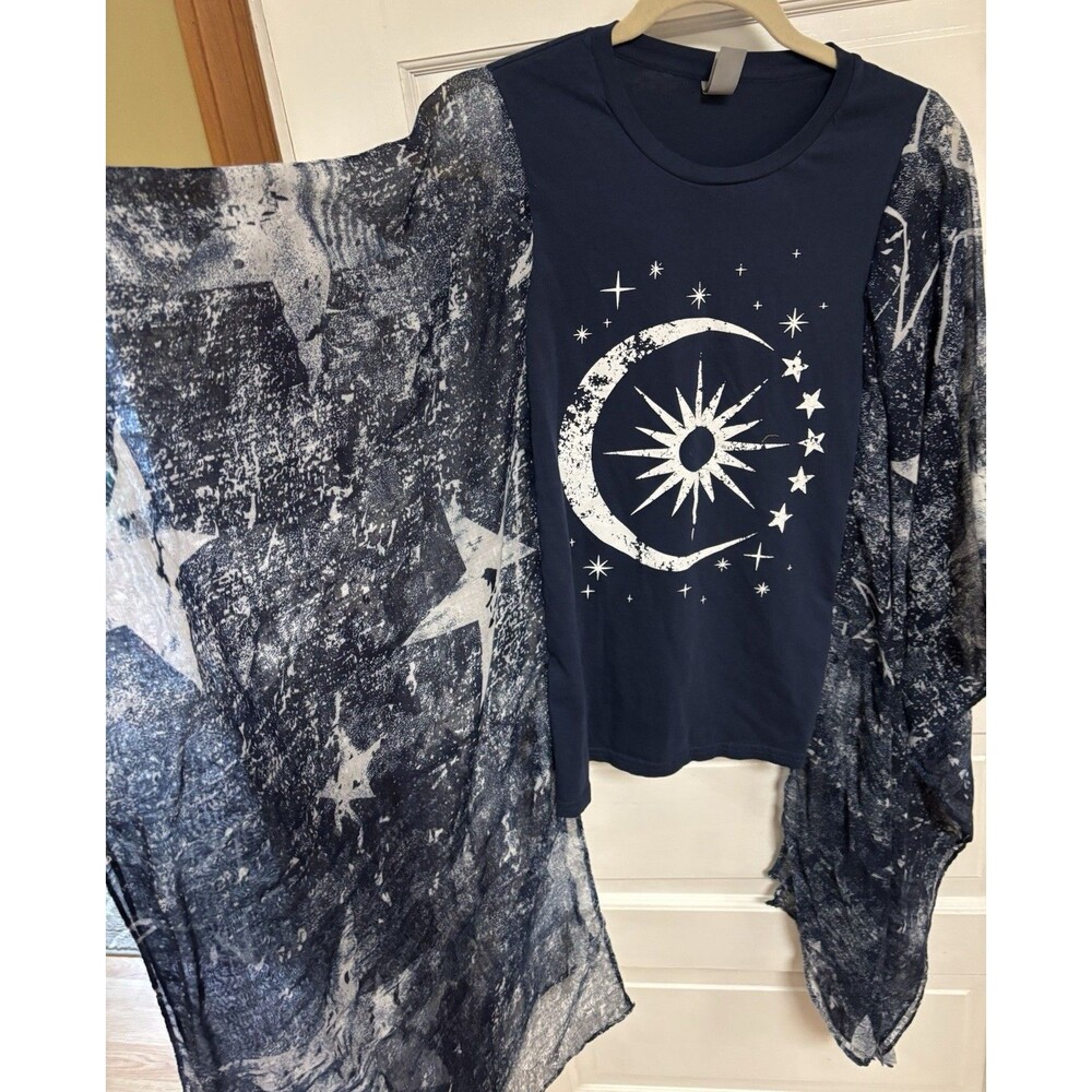 Celestial Moon And Stars Upcycled Poncho T-shirt One Size Fits Most Boho Hippie - Picture 2 of 3